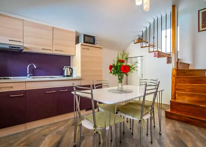 2 Bedroom Gorgeous In Vikendica Veli Brgud