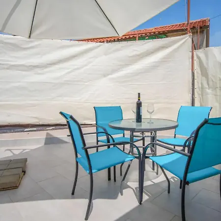 펜션 2 Bedroom Gorgeous In