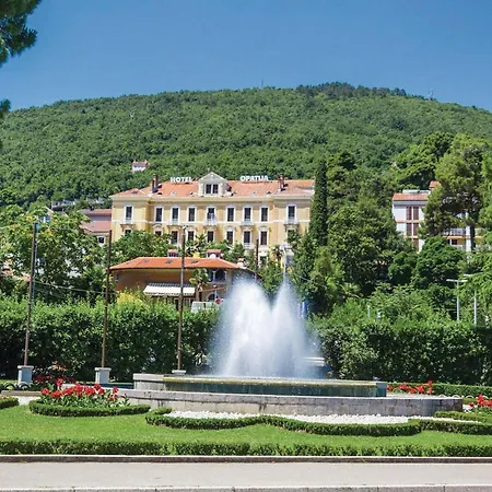 2 Bedroom Gorgeous In 펜션